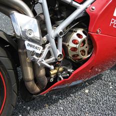 Ducati 916