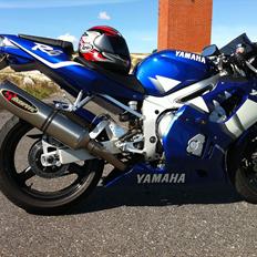 Yamaha Yzf R6 Solgt