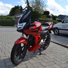 Honda cbf 125