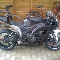 Honda CBR 600 RR (Baneracer) *** Solgt ***