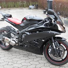 Yamaha R6