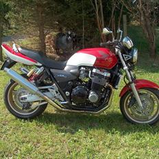 Honda CB 1300 SC40