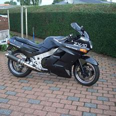 Kawasaki zx10