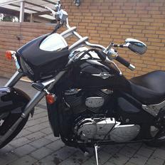 Suzuki Intruder vz800lo