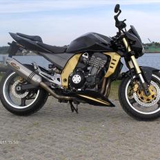 Kawasaki Z1000 ( SOLGT )
