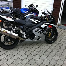 Suzuki GSXR-600