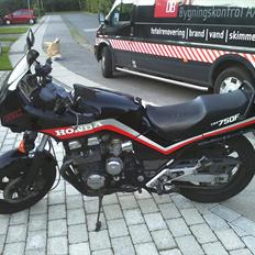 Honda CBX 750 F