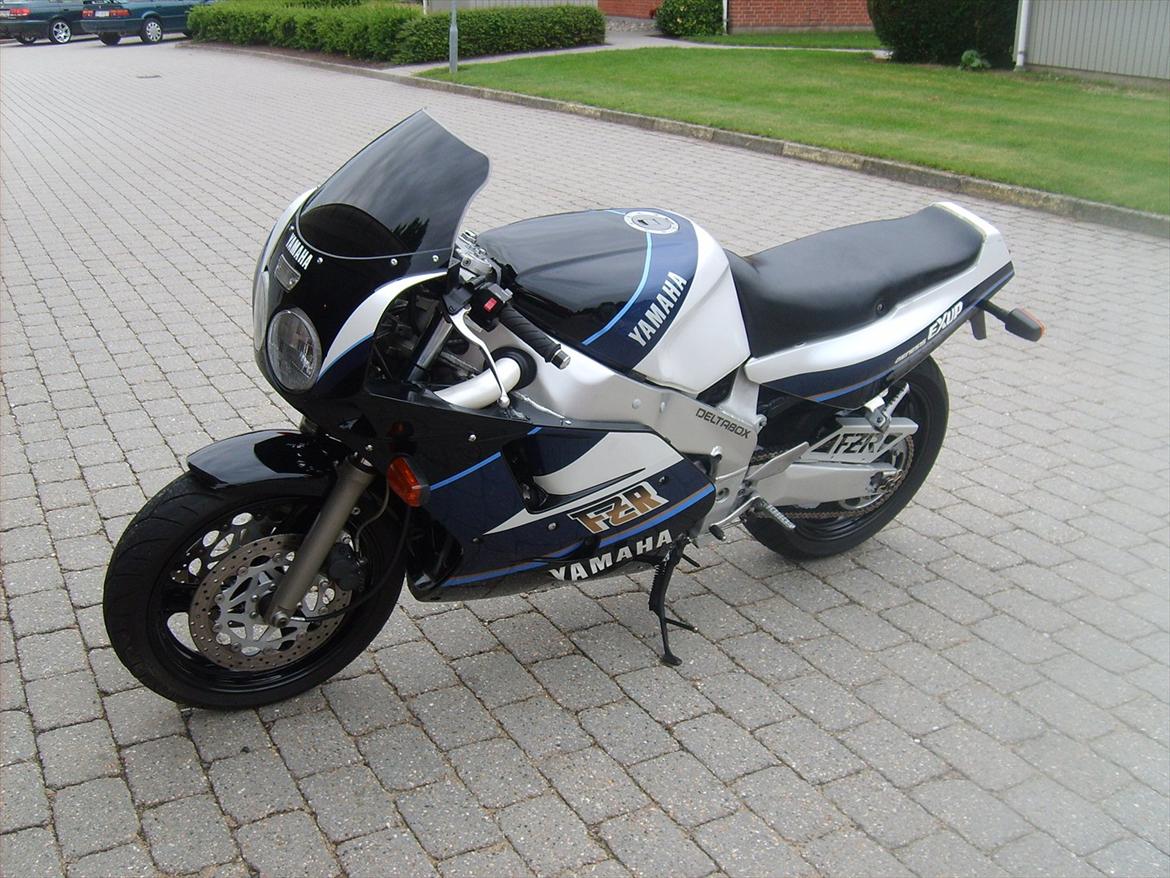 Yamaha fzr 1000 EXUP - nu med original styr  billede 4