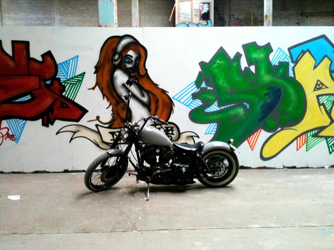 Harley Davidson FX 1200 Super Glide (solgt) - Foto session på Odense Havn billede 6