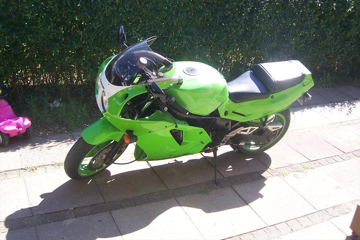 Kawasaki ZXR 750 billede 4