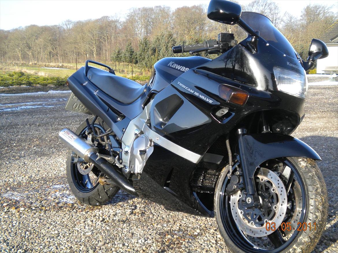 Kawasaki ZZR 600D billede 2