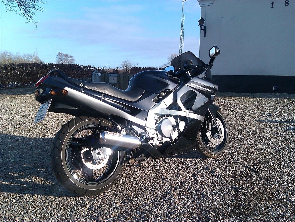 Kawasaki ZZR 600D billede 7