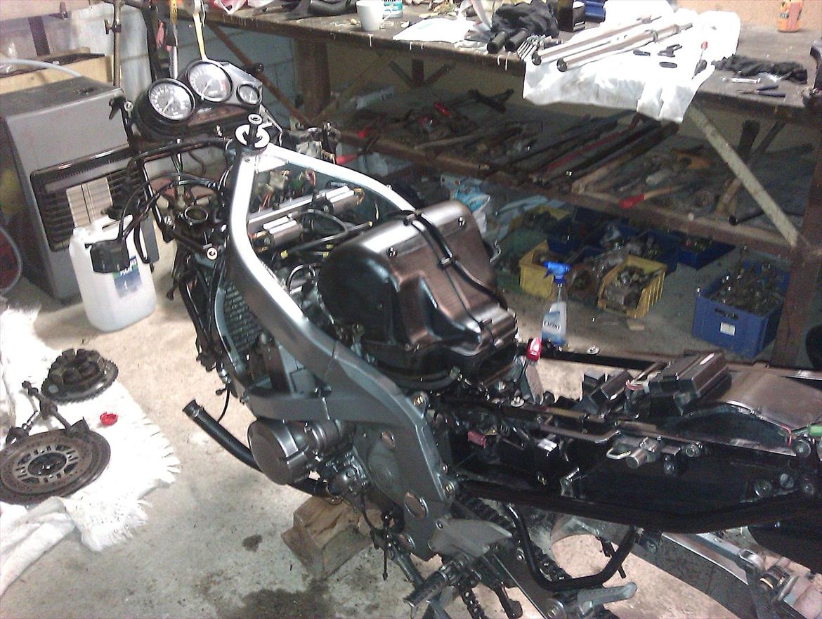 Kawasaki ZZR 600D billede 11