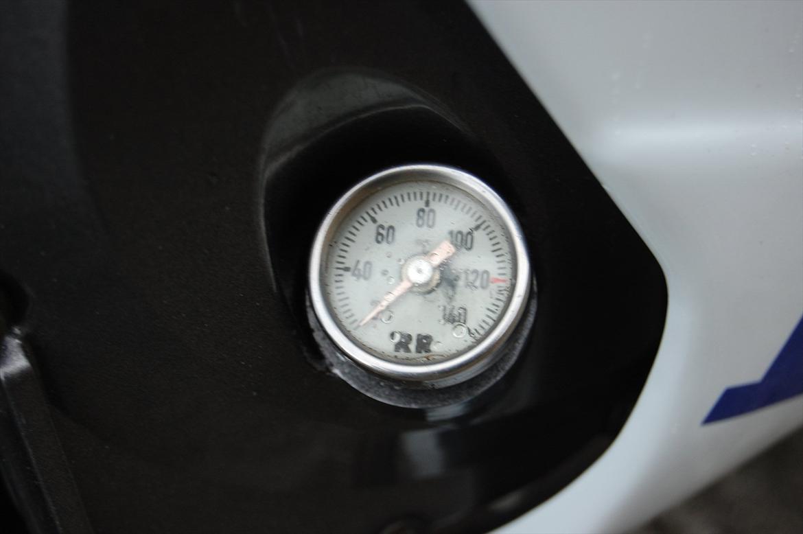 Honda CBR 400 RR *SOLGT* billede 17