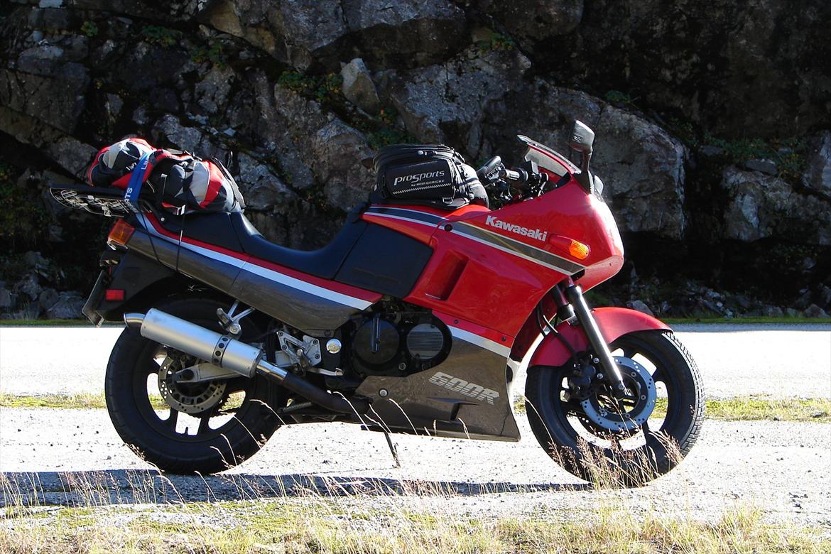 Kawasaki GPX600R billede 1