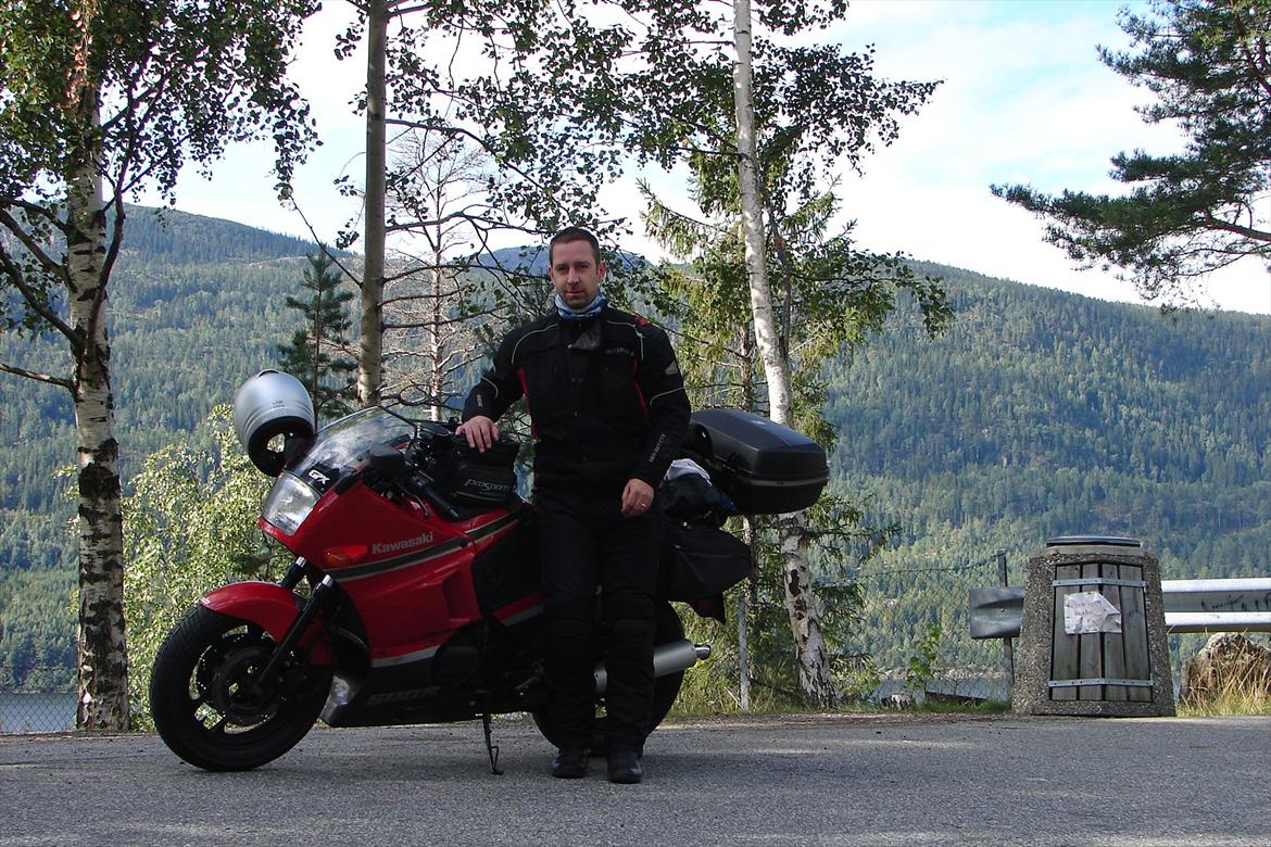 Kawasaki GPX600R billede 3