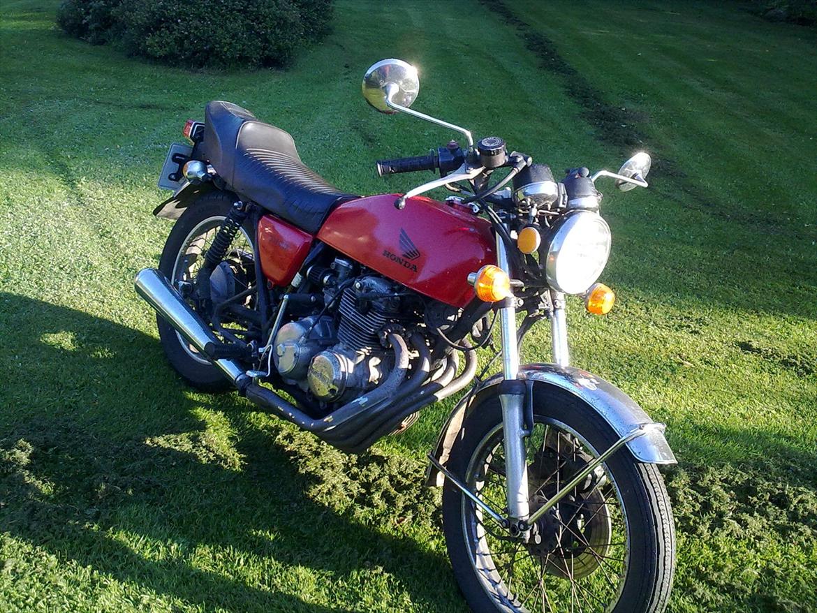 Honda cb 400 f