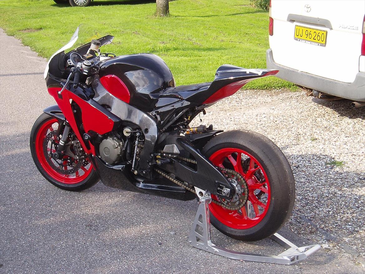 Honda cbr 1000 rr SC59 ( solgt ) - nyindkøbt 2011 billede 12