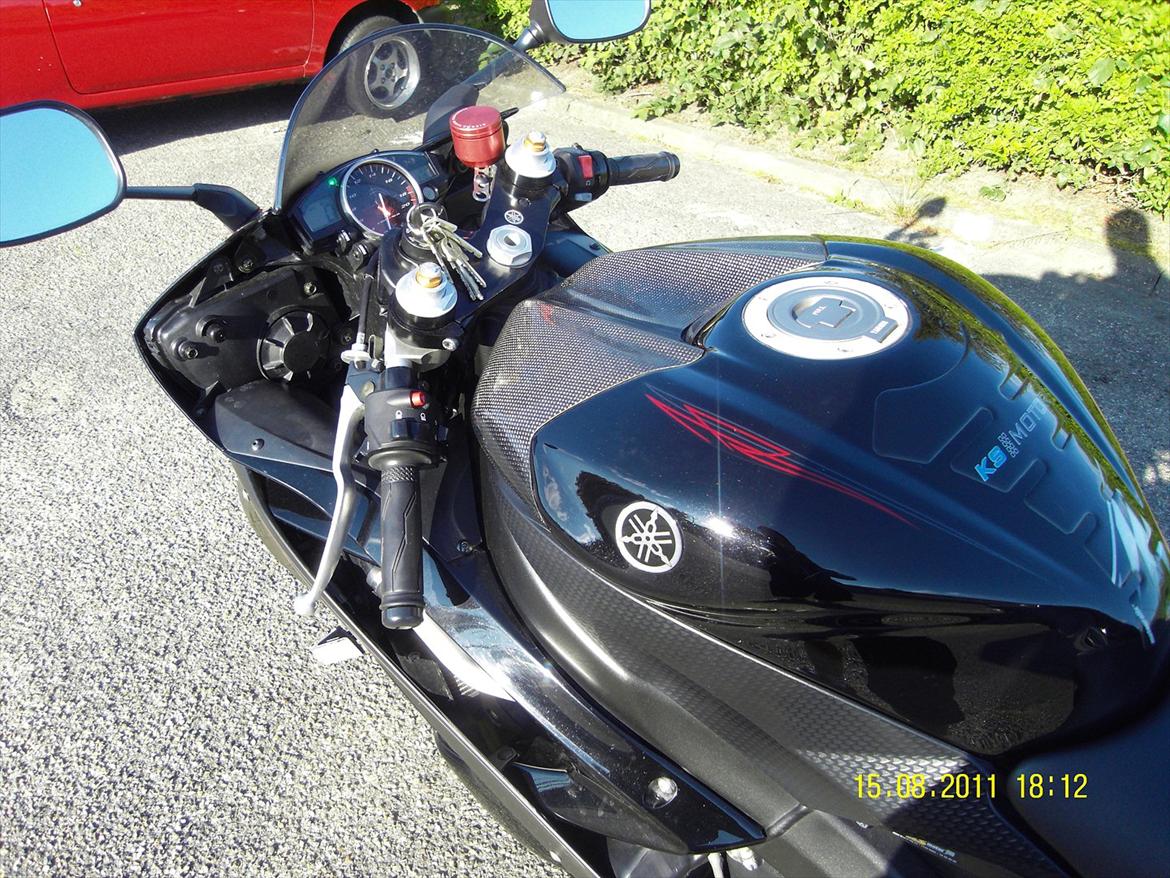 Yamaha R6 - SOLGT billede 10