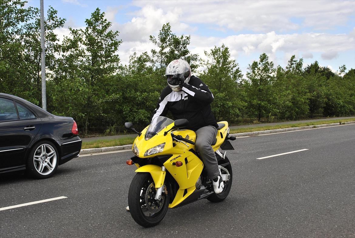 Honda CBR 600rr billede 19