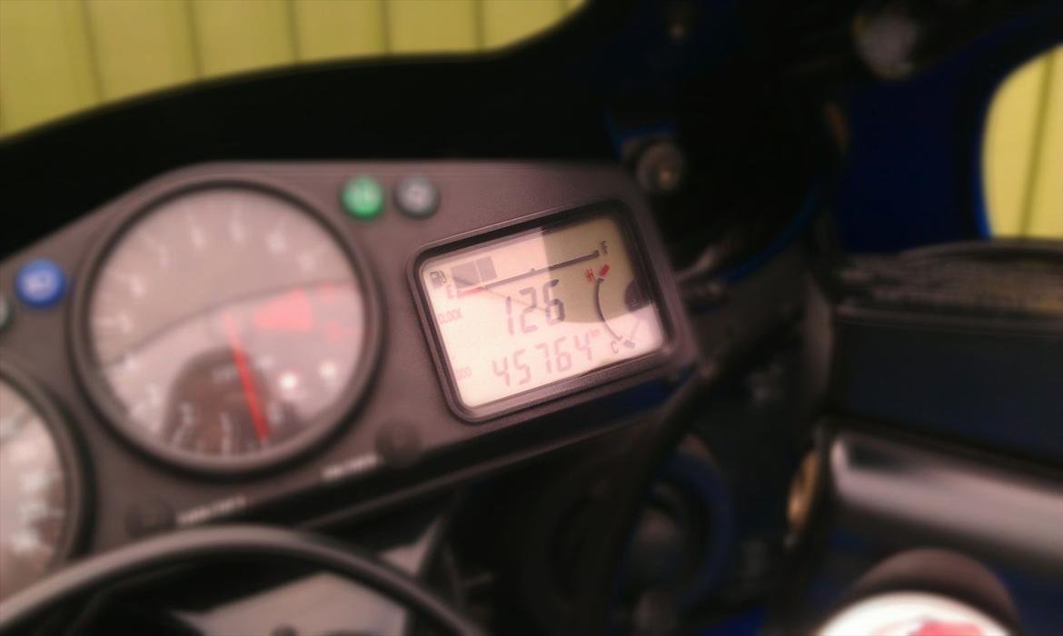 Kawasaki ZX12R *SOLGT* billede 2