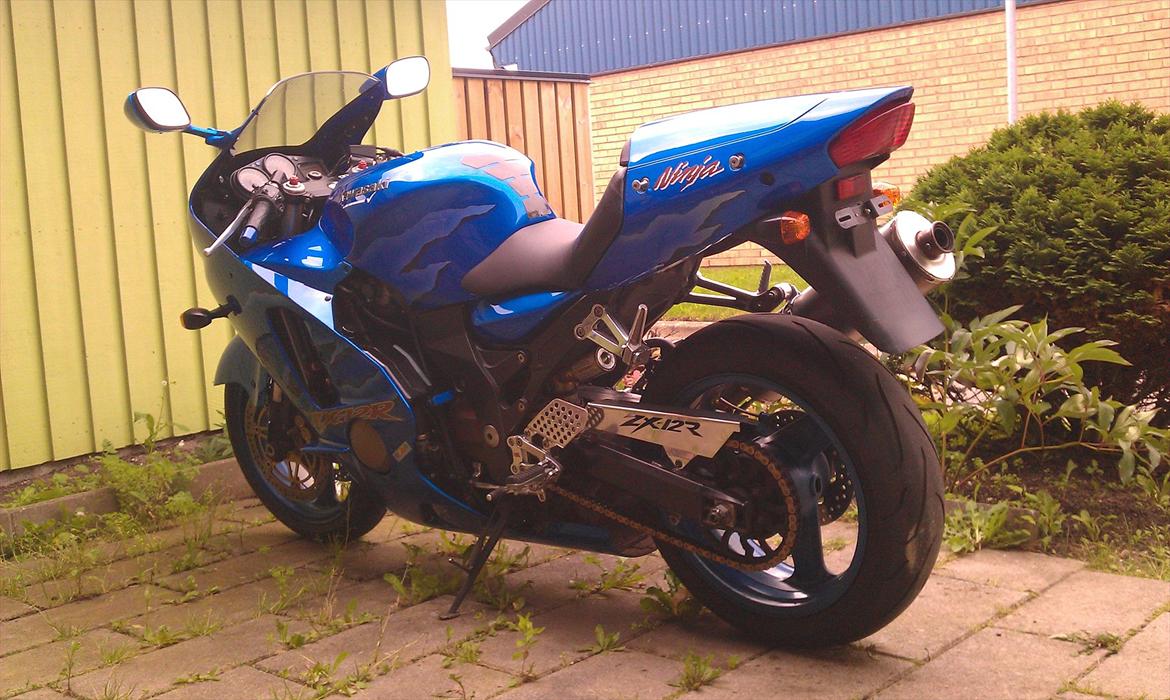 Kawasaki ZX12R *SOLGT* billede 16