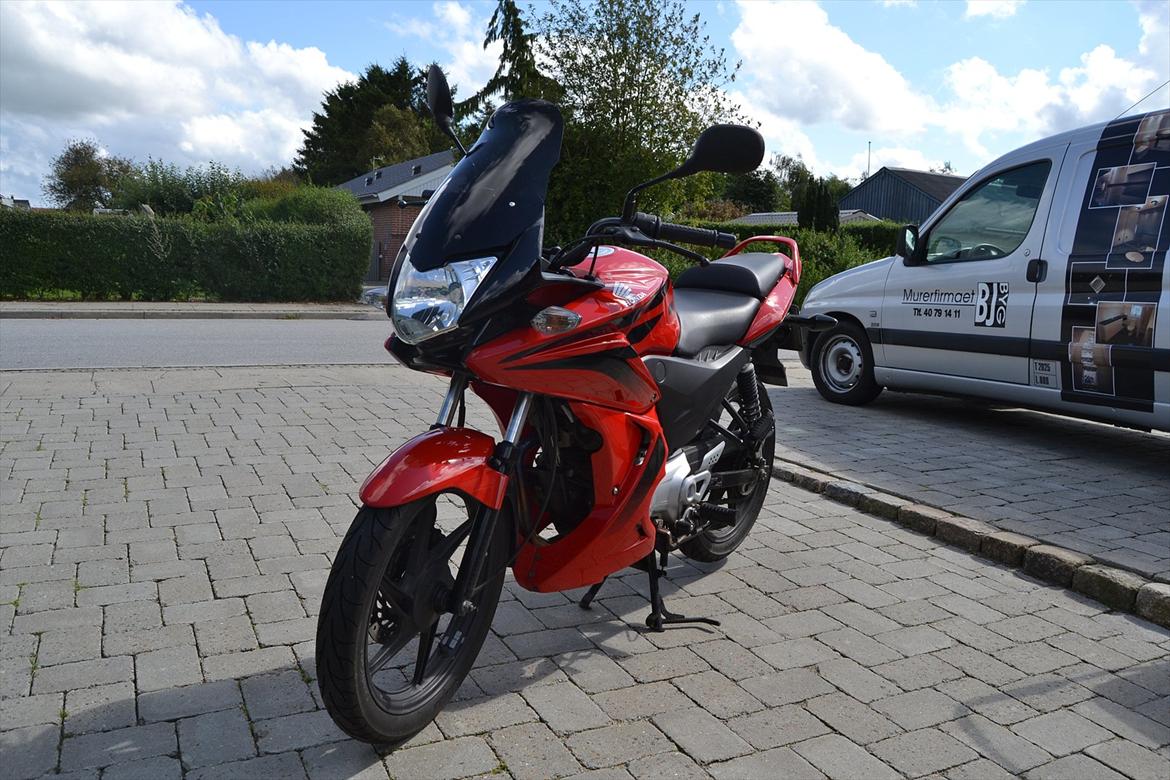 Honda cbf 125 billede 1