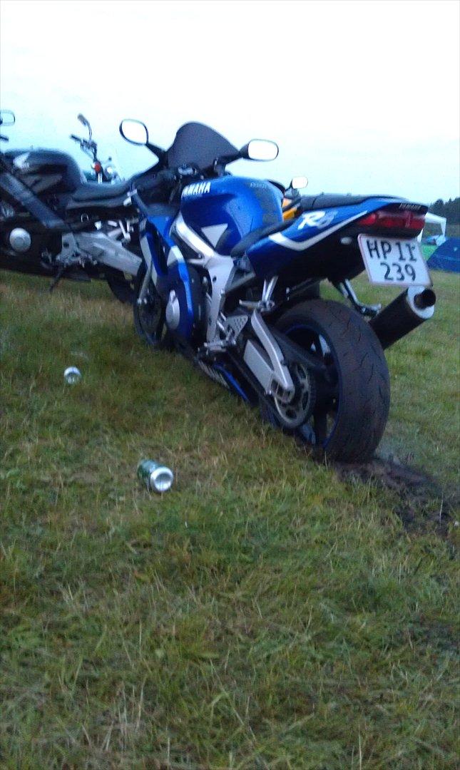 Yamaha YZF R6 - Træf på Toppen 2011 ! :D  billede 6