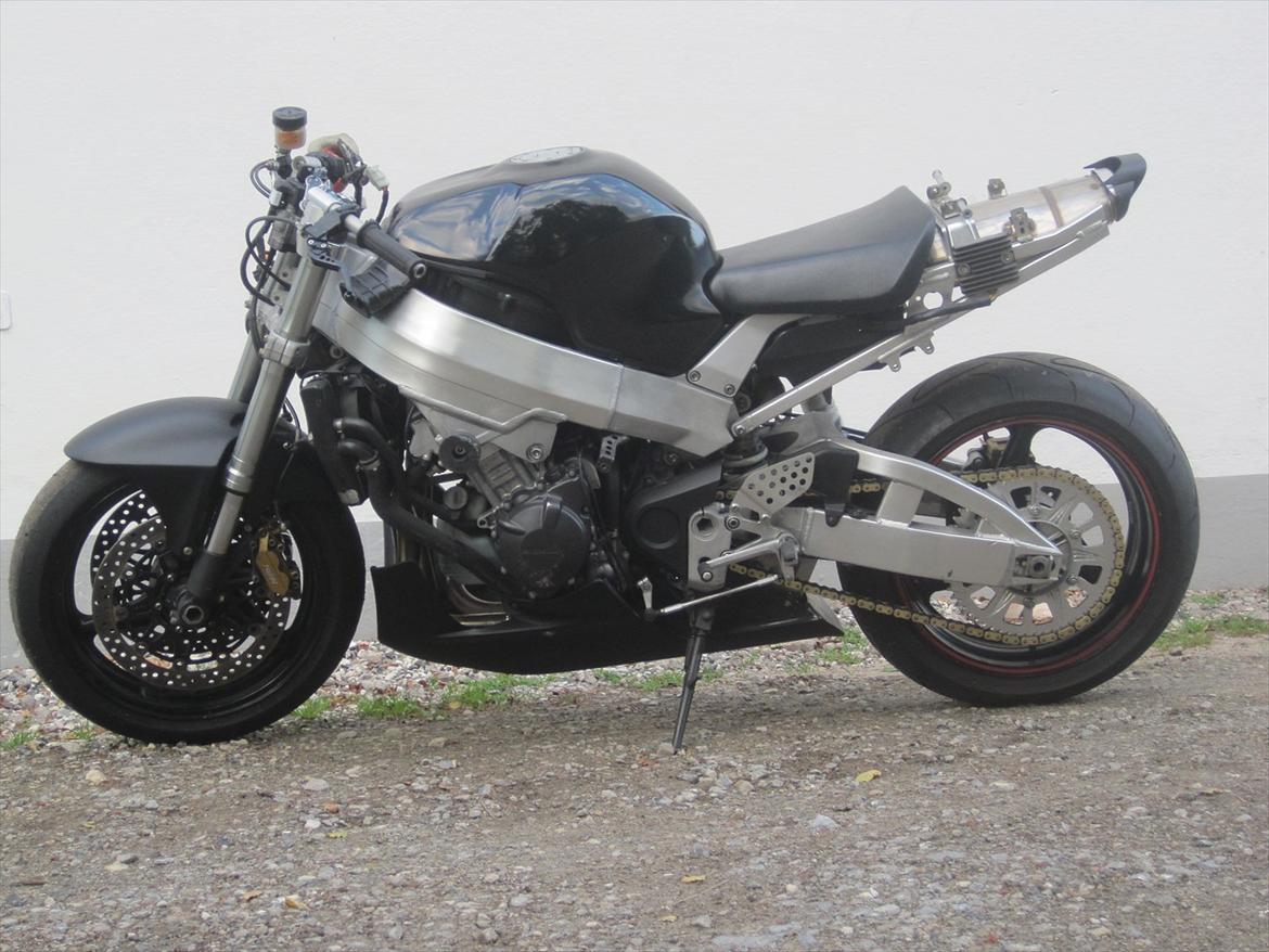 Honda cbr 900 sc 44 billede 11