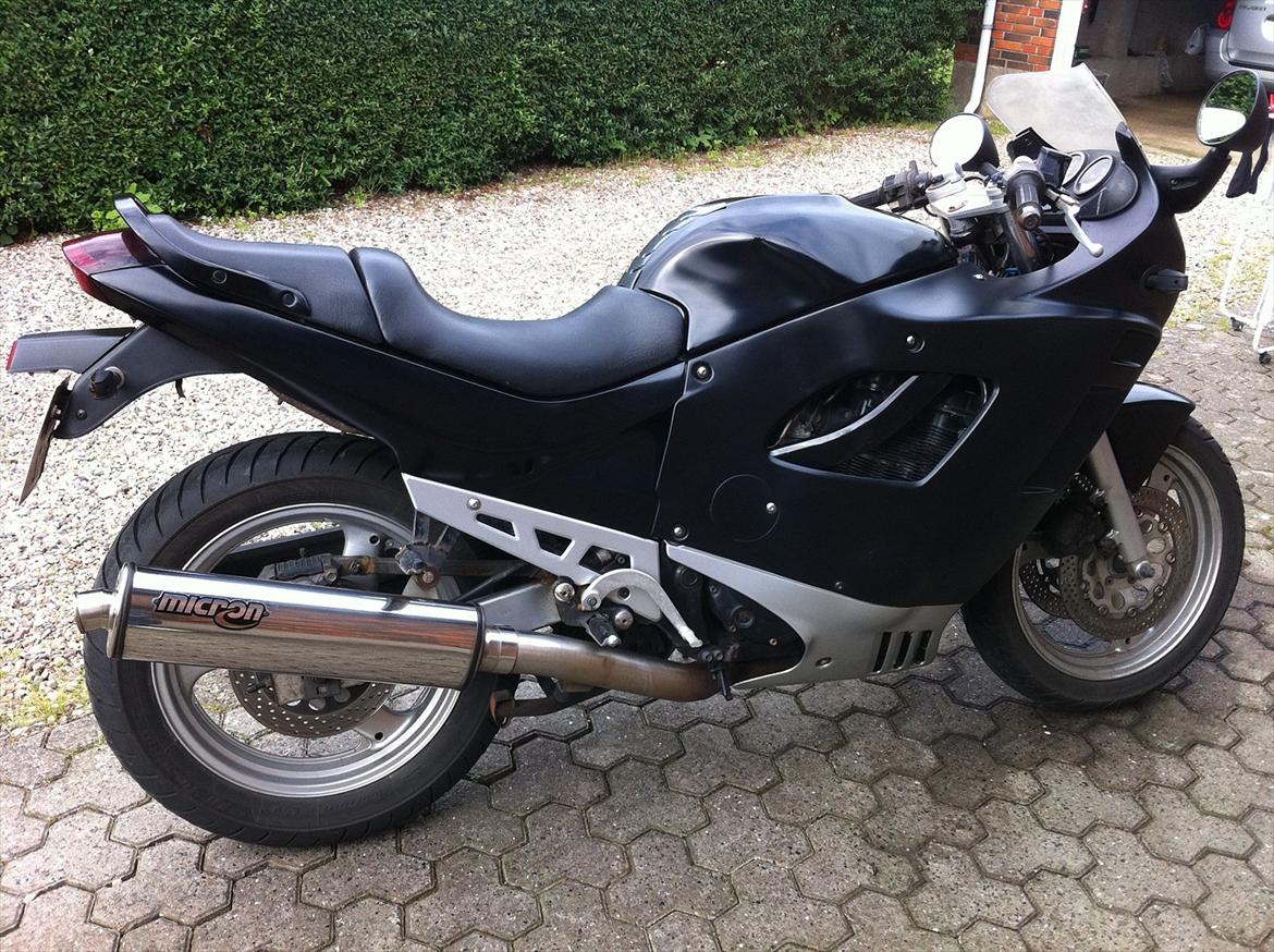 Suzuki GSX 600 F billede 1