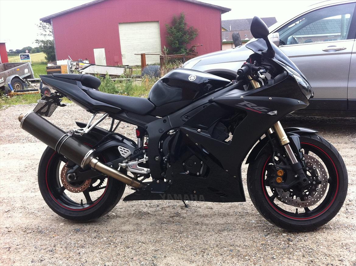 Yamaha YZF - R6 - Inden der kom et andet udstødning på. billede 7