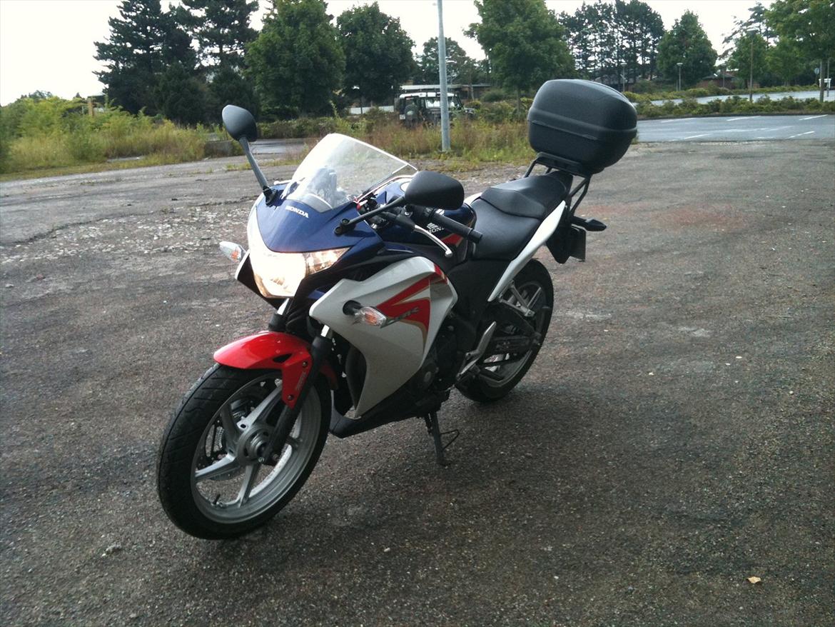 Honda cbr 250 ra