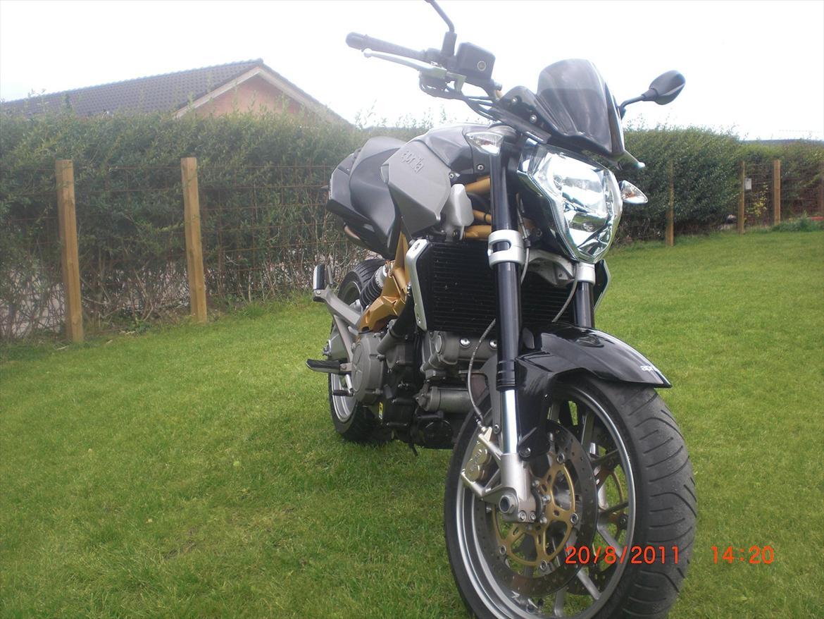 Aprilia sl 750 shiver billede 4