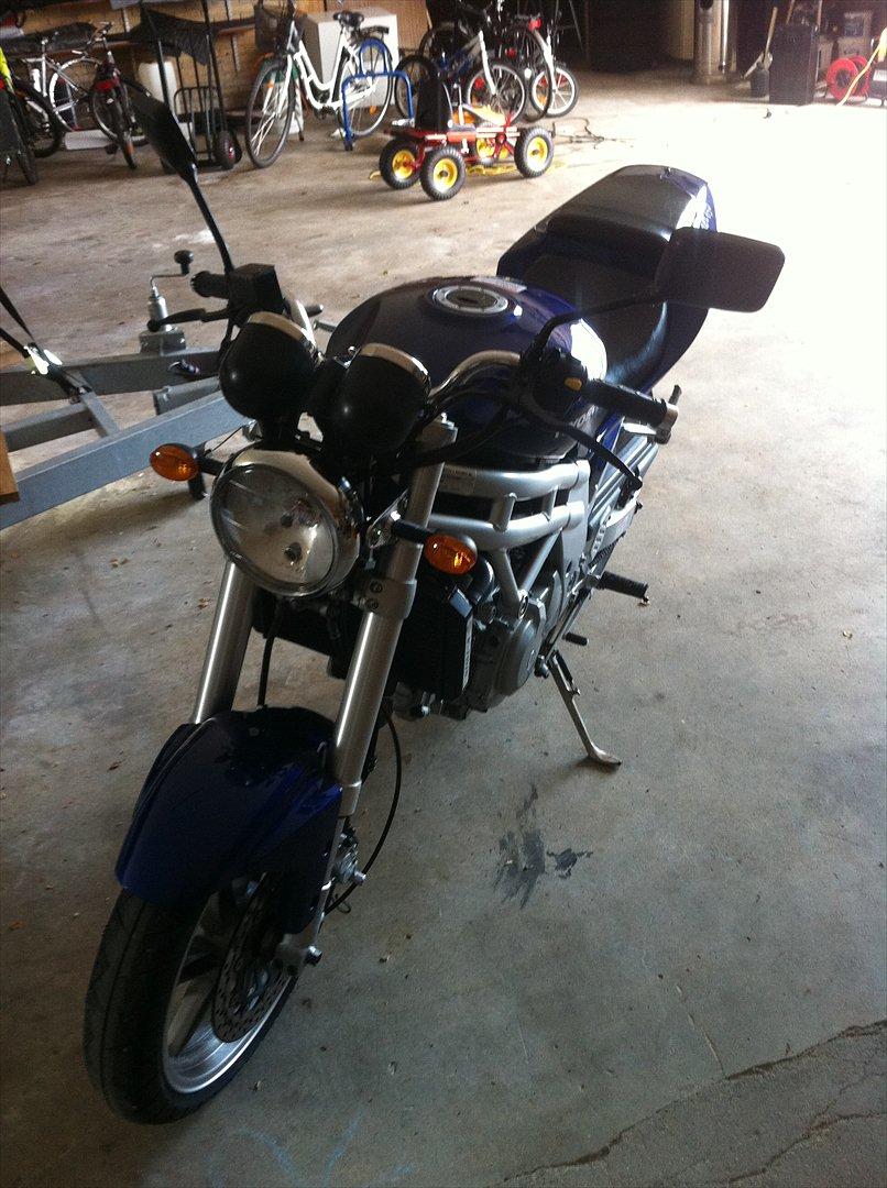 Hyosung GT 650 billede 2