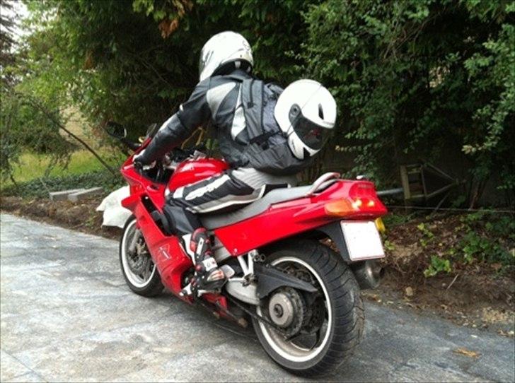 Honda VFR 750 billede 11