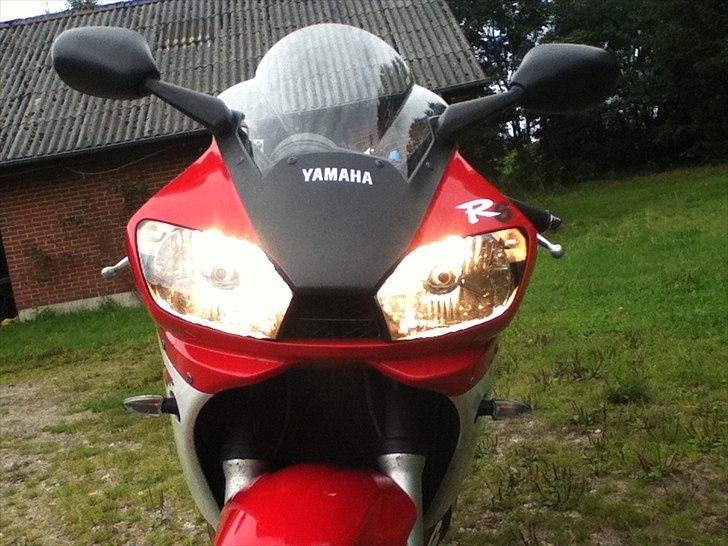 Yamaha YZF R6 billede 9