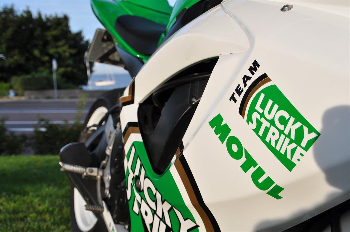 Suzuki Green Lucky strike bike GSXR 750 K7 billede 5