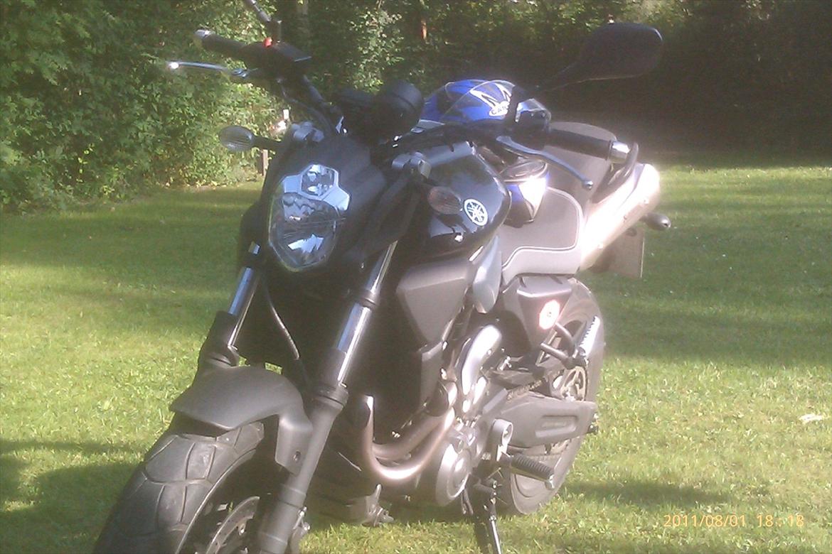 Yamaha MT-03 billede 2