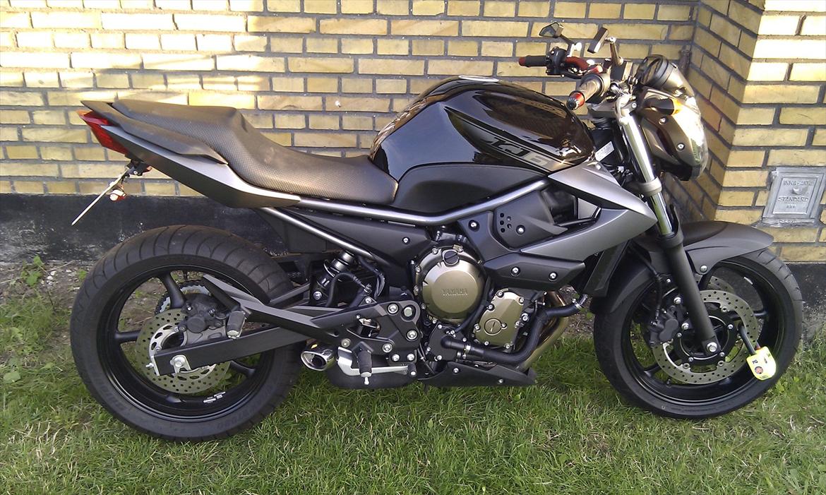 Yamaha XJ6 billede 3