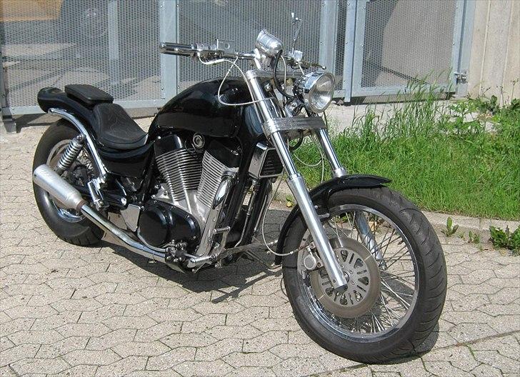 Suzuki VS 1400 Intruder billede 1