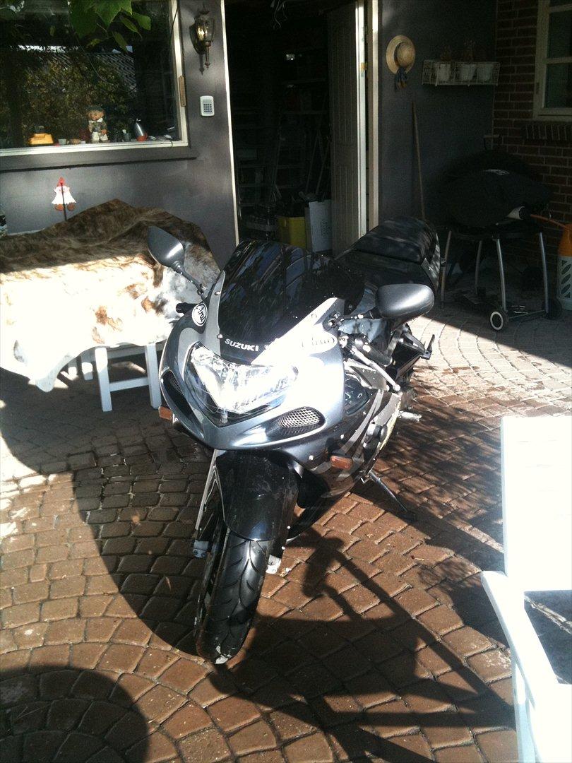 Suzuki gsx-r 600 [Solgt] billede 2