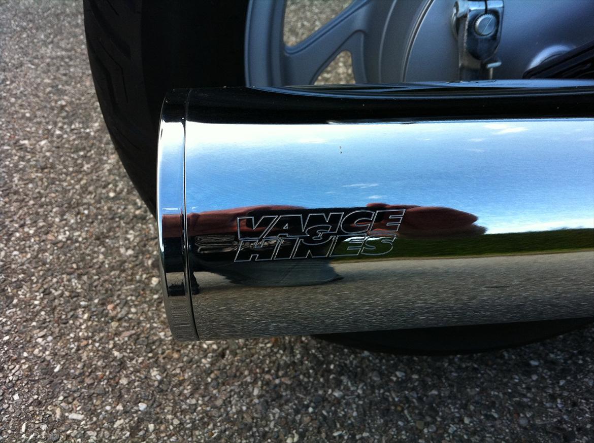 Suzuki Intruder vz800lo - Vance Hines billede 8