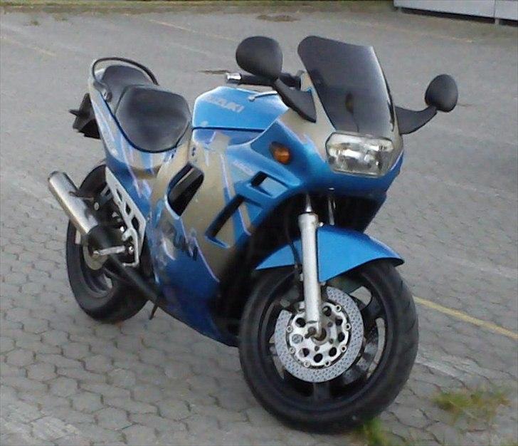 Suzuki gsx 600F  billede 2
