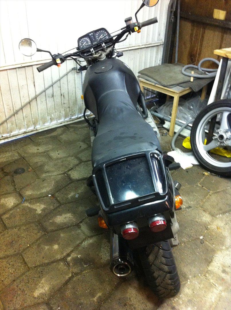 BMW K100 Scrambler - Nu med REMUS udstødning billede 12