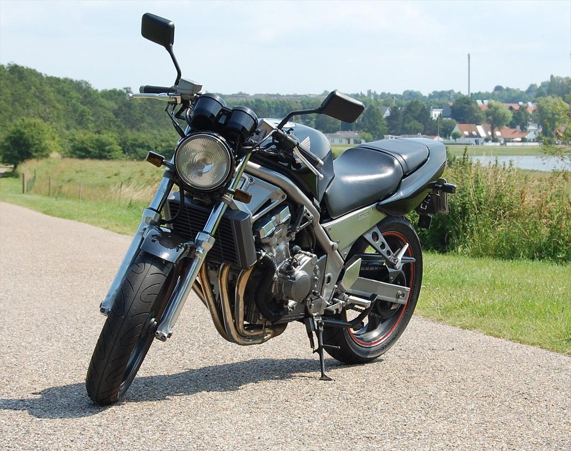 Honda CB 1 - Billeder af mc-er - Uploaded af Tulle nissen