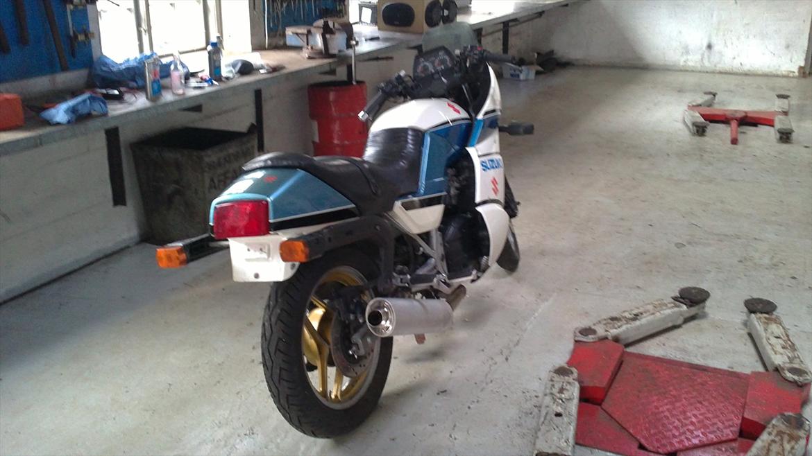 Suzuki GSX 750 EF billede 2