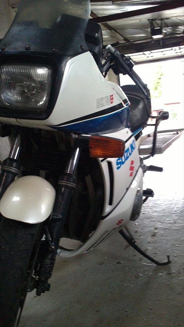 Suzuki GSX 750 EF billede 12