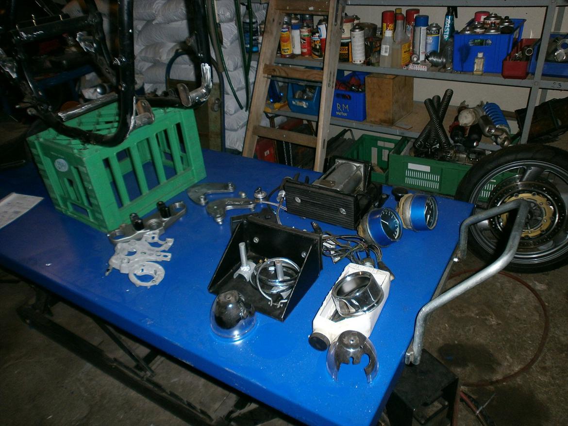 Kawasaki Z900 - det tager 100 år at klargøre selv små dele .. men det bliver fedt tilsidst billede 4