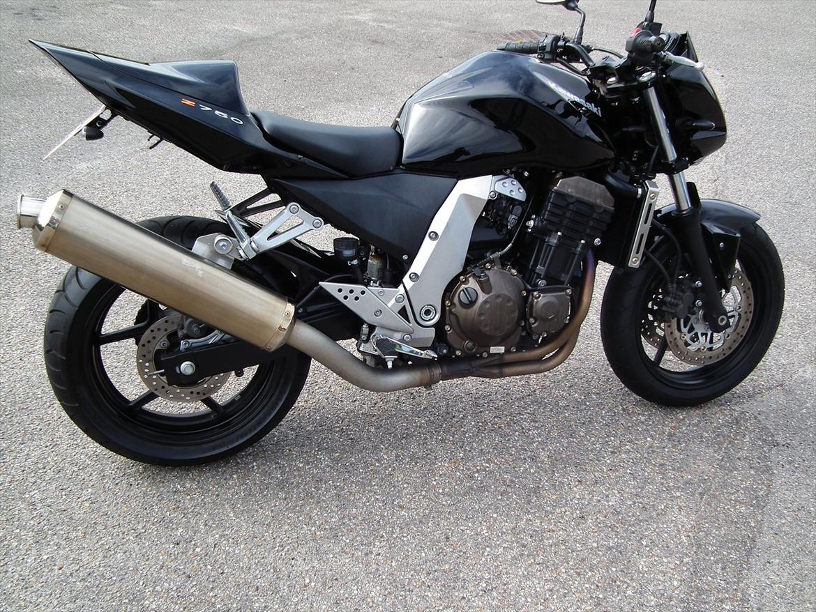 Kawasaki Z750 billede 1