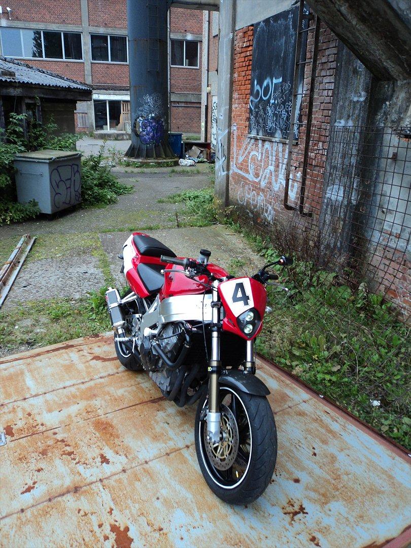 Honda cbr fireblade billede 10
